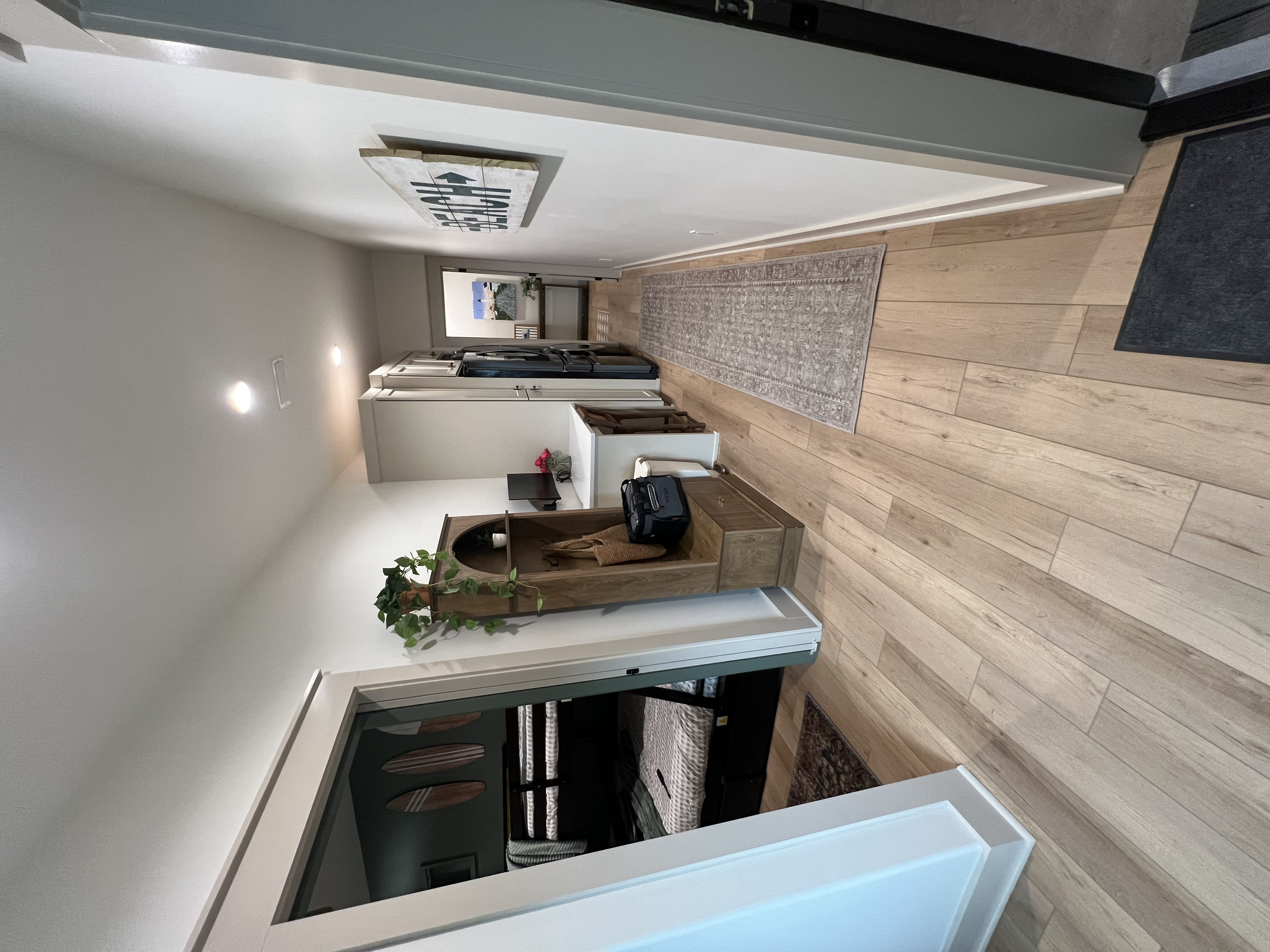 Hallway overview